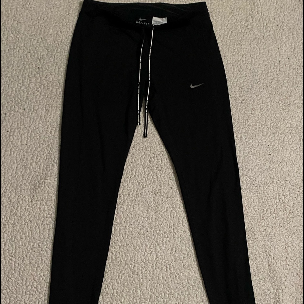nike running leggings size medium